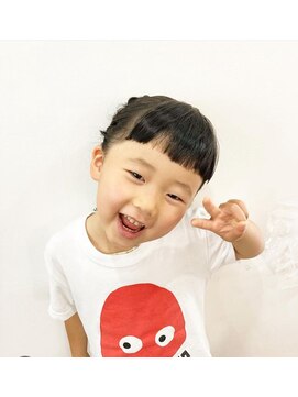 ヘアーアンドメイクアップモパ キッズカット