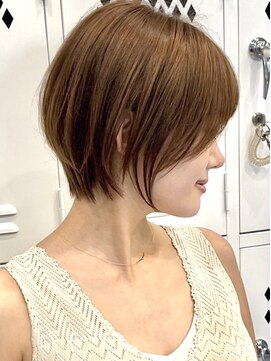 プラチナ(PLATINA) ショート/ショートボブ/丸みショート