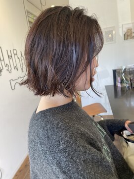 ポーズサロン(PAUSESALON) くせ毛ボブ