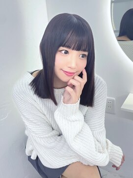 エラ(Ella) 【front】透明感グレージュ×プレミアム髪質改善《入谷駅》