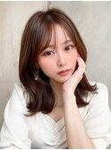 後れ毛が可愛い顔周りレイヤー/ナチュラルアッシュ/顔周り
