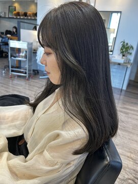 コラソン(corazon) 透明感オリーブカラー