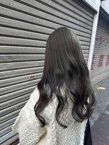 サラ(sara)&nbsp;透明感抜群！アッシュグレージュ