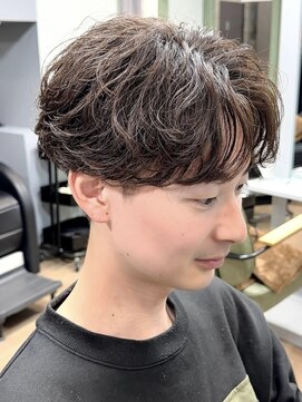 ヨリ サッポロ 札幌大通(yori SAPPORO) ニュアンスパーマ/センターパート/韓国マッシュ/ダークアッシュ