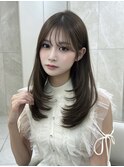 丸顔　レイヤー　前髪　顔まわり