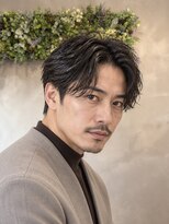 ウト(Uto)&nbsp;センターパート/ルーズパーマ/大人男子/京都烏丸四条