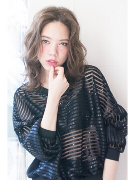 アッシュ 祐天寺店(Ash) 外国人風ウェーブミディ