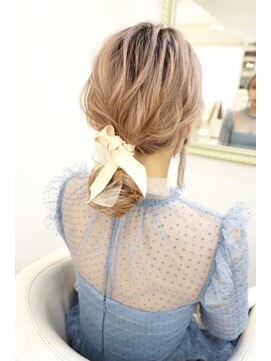 ヘアアンドメイクジップ恵比寿 (Hair＆Make ZIP) リボンアレンジローポニー　ヘアセット