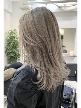 ヘアワン(HAIR One) 【HAIR One木下】透明感バツグン☆パールグレージュ