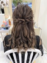 リサ 恵比寿(risa.)&nbsp;ねじりのハーフアップ