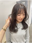 グレージュ×顔まわりレイヤー