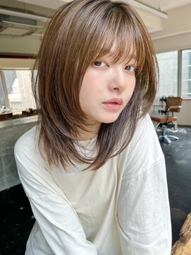ガーランドギンザ(Garland Ginza) レイヤーカットアッシュベージュシアーカラー
