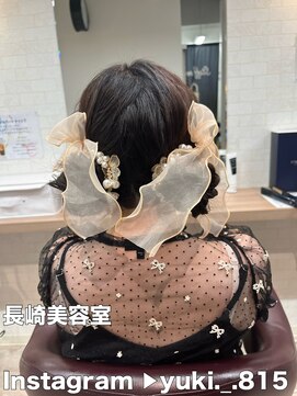 コワファーストナガサキシャンプーボーイ(COIFF1RST NAGASAKI SHAMPOO BOY) ツインテールアレンジ