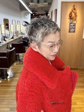 ロジエ(ROSIER) スパイキーベリーショート