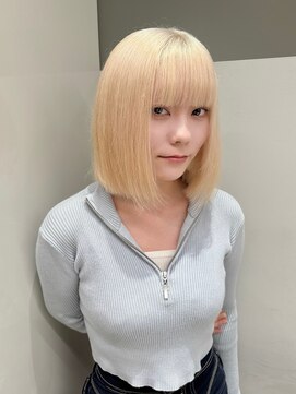 ソル 栄矢場町(SOL) ホワイトブロンド/抜きっぱなし/ブロンドカラー