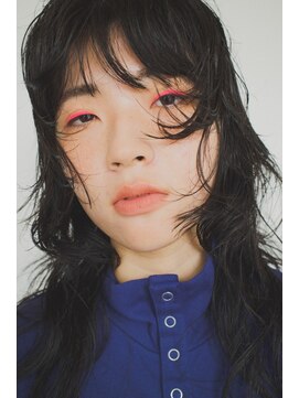 ヤー(YA) ロングレイヤー　パーマ