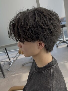 ジーナ 天神(Zina) 【福岡/天神/メンズパーマ】波打ちセンターパート