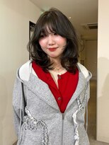 ニコフクオカヘアーメイク(NIKO Fukuoka Hair Make)&nbsp;【NIKO】ミディアムレイヤー.ブリーチなしダブルカラー.オリーブ