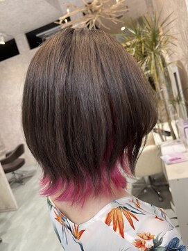 ヘアー ブランコ(hair Blanco) インナーカラーピンク
