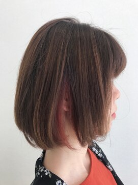 ルクール 東三条店(Le Coeur) インナーカラー/丸みショート/20代/ワインレッド/チェリーレッド