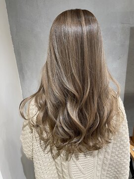 リトグラフ(Lithograph) アッシュグレージュ