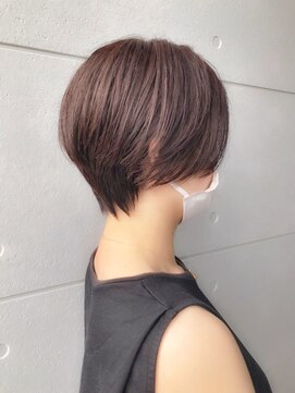 コワファースト パリ バイ アテナ(COIFF1RST PARIS by ATENA) コンパクトショート