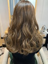 イーラ(era)&nbsp;《era》ミルクティーブラウン　ふわふわロング　みわ