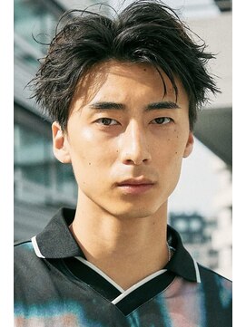 ノイ(noi) センターパートニュアンスパーマ刈り上げツーブロックメンズヘア