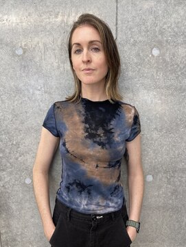 アザー(o. the .r) 切りっぱなしワンレングスボブ