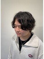 マナベ(manabe)&nbsp;ウルフ　センターパート　波巻パーマ