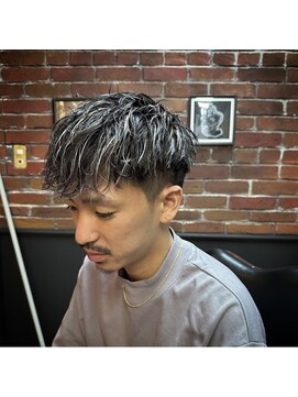 ザハーツバーバーショップ(THE HEARTS BARBERSHOP) highlight