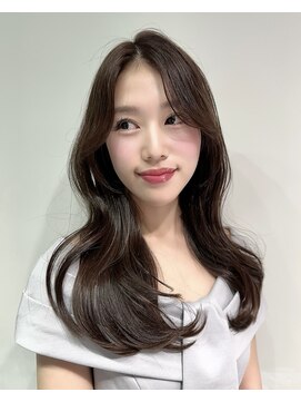 ワン バイ ジエクト(One by The Ect) 韓国レイヤーヨシンモリ小顔前髪センターパート オルチャン