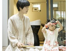 リズム(RHYTHM)の雰囲気（中庭あり、お子様もお待ちいただくことが可能です◎）