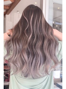 ラグーン(LAGOON) バレイヤージュグレージュハイライトダブルカラーケアブリーチ