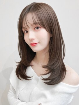 レア 表参道(L'ea) イメチェンヘアスタイル外はねボブ美髪のススメワイドバング