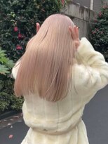 サンク 原宿 表参道(cinq)&nbsp;ミルクティーベージュインナーカラーピンクベージュレイヤー