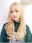 ブリーチハイライトカラーミルクティーベージュレイヤーカット
