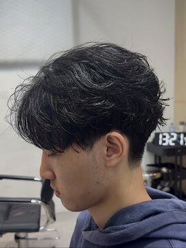 フィフス 渋谷(fifth) 渋谷波巻きツイストスパイラルシャドウルーズパーマツーブロック