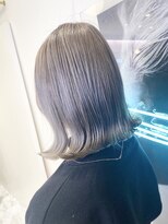 アマンドール(Aman D'or)&nbsp;エモグレージュ。