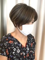 GBG 自由が丘&nbsp;くびれショートボブ40代50代グレイカラー白髪染め白髪ぼかし