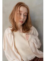 ドットハリス(.Hallis)&nbsp;大人かわいい/小顔/ミディアムレイヤー/20代30代40代