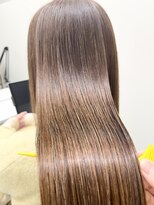 イレス 札幌駅前(IRESU)&nbsp;ドレスヘア/ショコラアッシュ/縮毛矯正・ストレー ト/波巻き