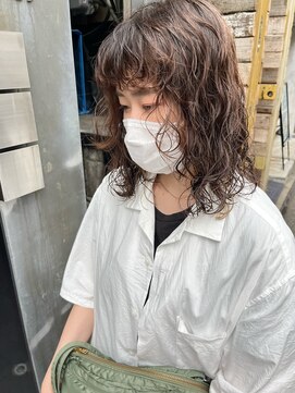 コフィー バイ メルト 吉祥寺(cofy by melt) 【三ツ井純】垢抜け 大人のコテ巻き風パーマ ニュアンスカール