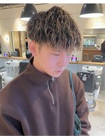 フリーク バーバーショップ 都島店(FREAK BARBER SHOP) 王道縦落ちツイストスパイラルパーマツーブロックマッシュ