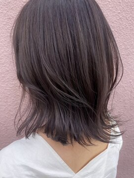 アトリエコア(Atelier Coa) 顔周りレイヤーカットグレージュカラーくびれボブベージュカラー