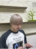 SNSで大人気ホワイトベージュ