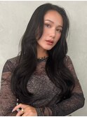 顔周りレイヤーカットくびれヘアミルクティーベージュカラー