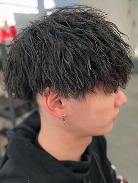 バース バイ ハピネス(BIRTH by happiness) 奈良men's縦落ちツイストスパイラルパーマ