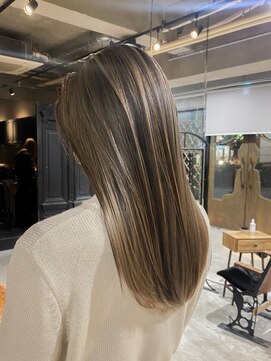 ロジッタ(ROJITHA) 【ROJITHA原宿表参道】外国人風エアータッチバレイヤージュ