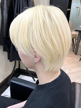 スクリームエラ(SCREAM ERA) ショート/ハイトーン/ブリーチ/10代/20代